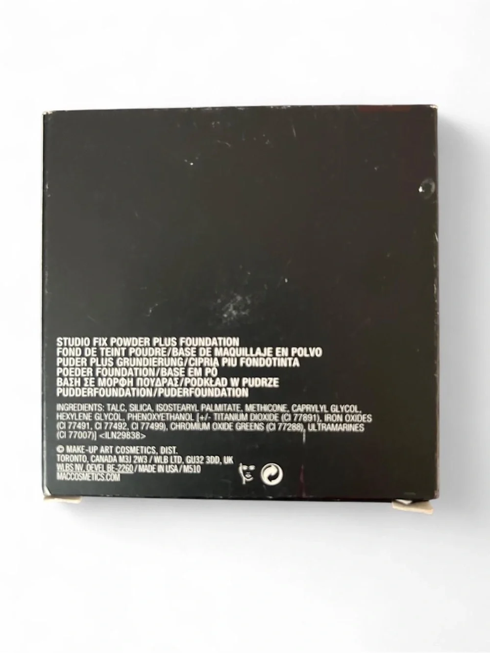 MAC Cosmetics Studio Fix Powder Plus Foundation NW40 - Medium Tan Finish